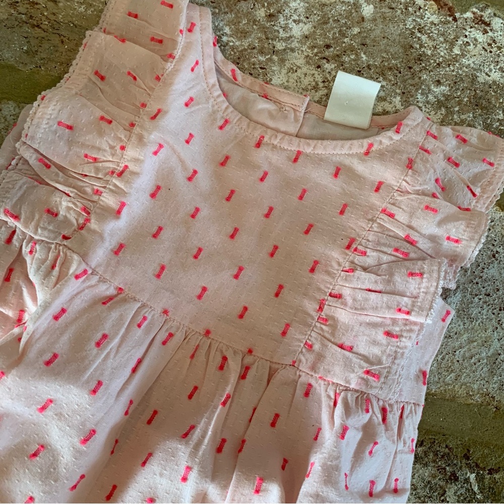 GAP | Pink Ruffled Romper | 0-3 Months - Picture 5 of 8